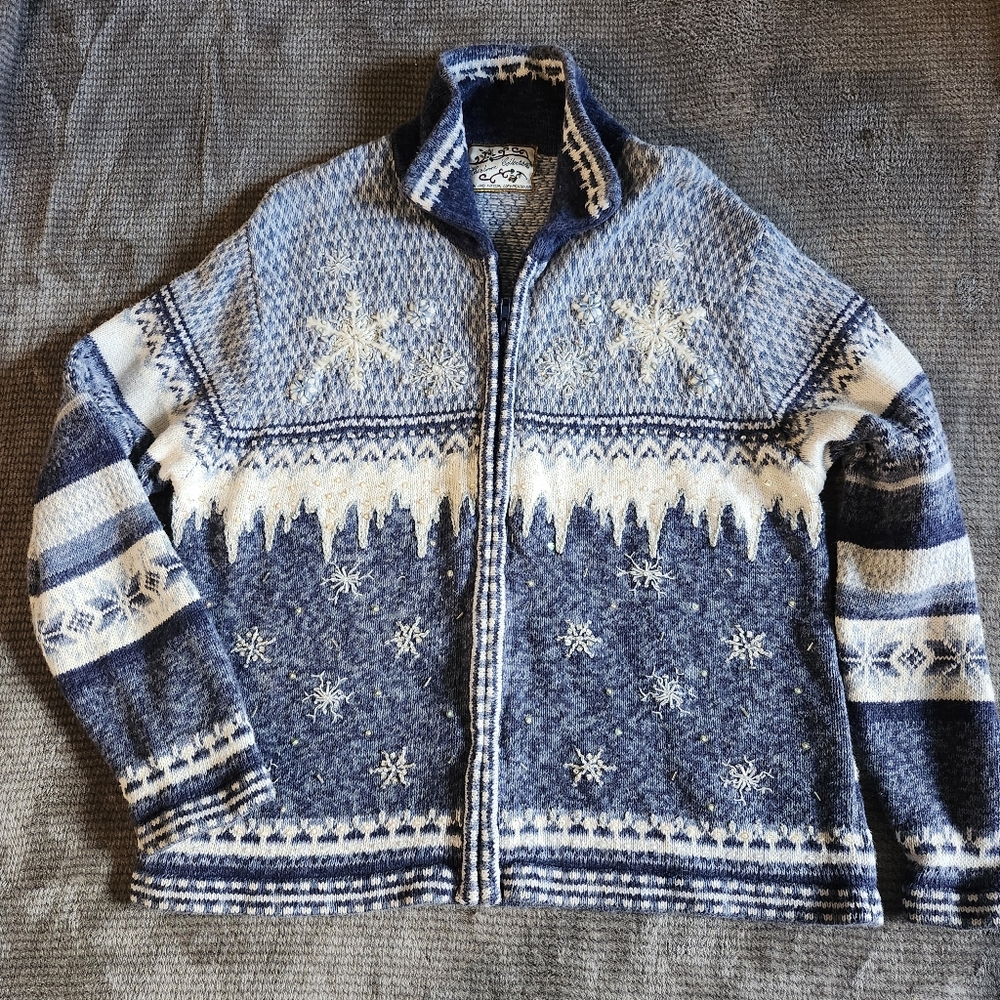Heirloom Collectibles Cardigan Sweater LARGE, Blue Beaded Snowflakes Vintage